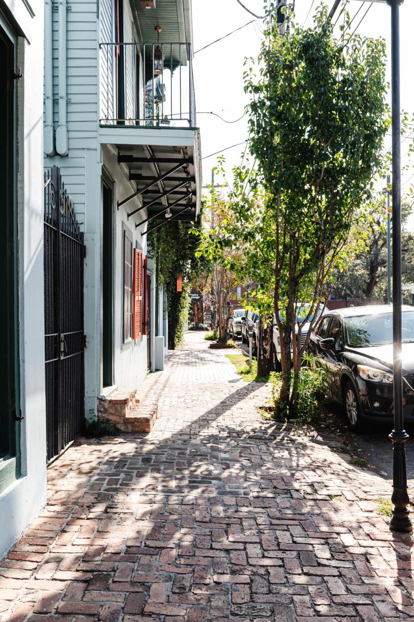 Hotel The Frenchmen New Orleans By Kasa Exterior foto