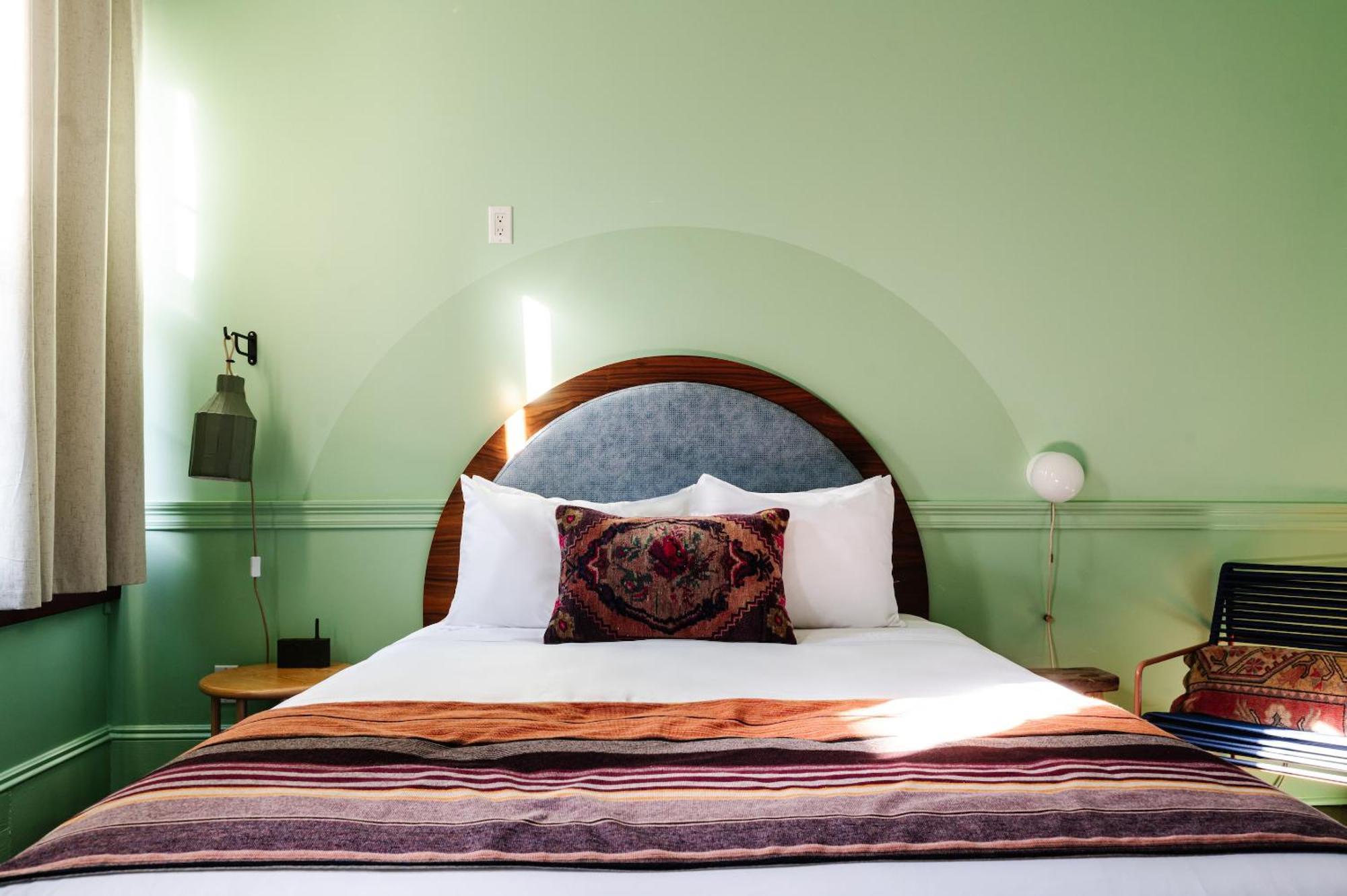 Hotel The Frenchmen New Orleans By Kasa Habitación foto